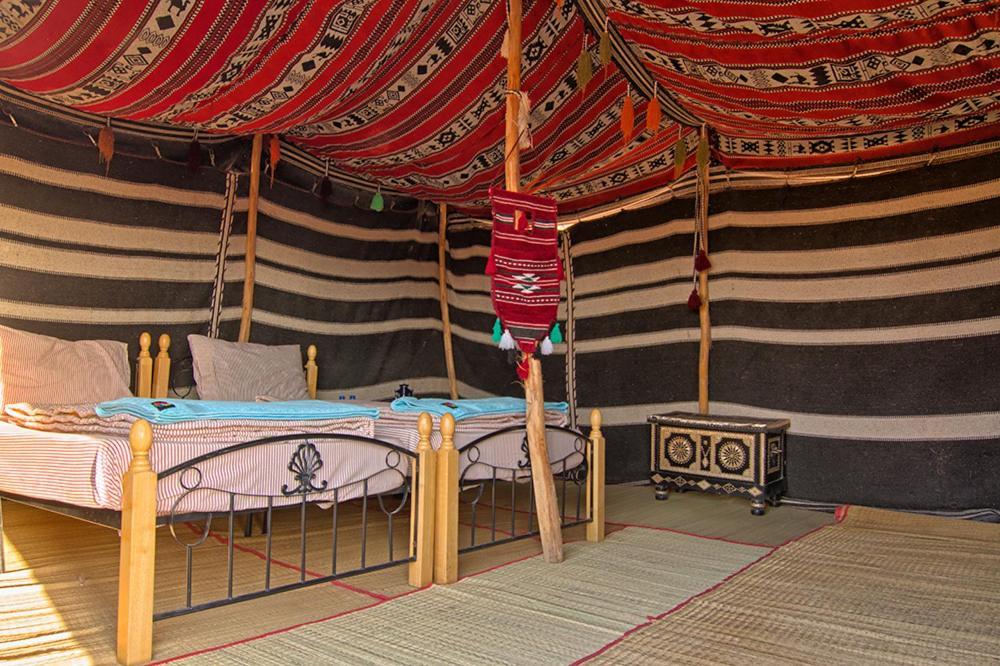 Desert Retreat Camp Al Wāşil Quarto foto